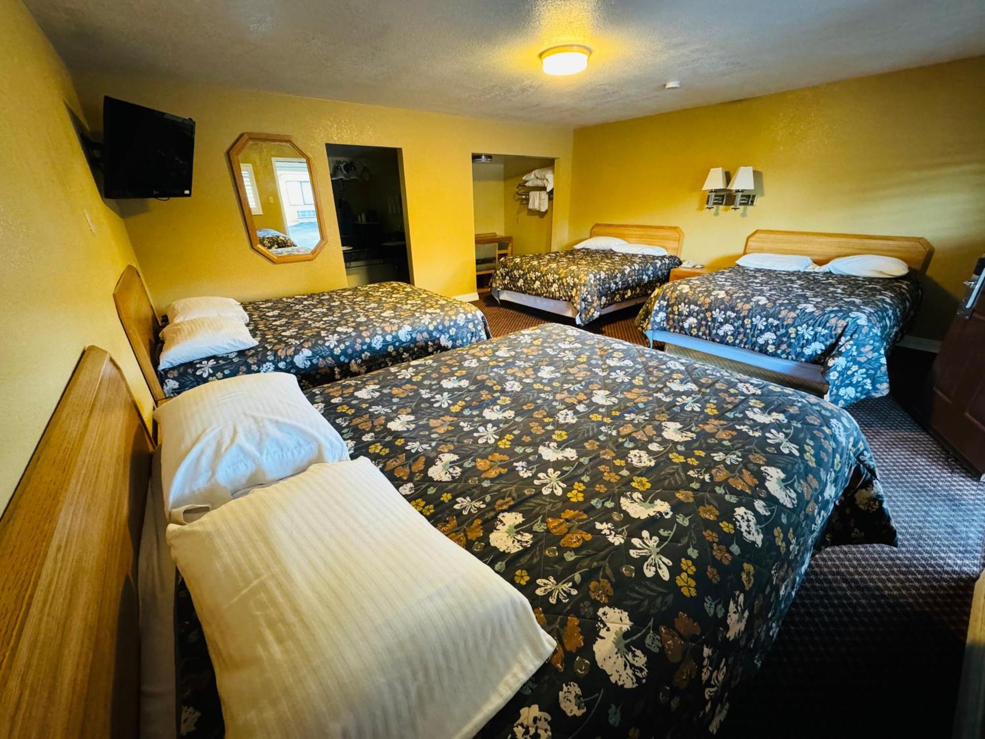 Mount Whitney Motel Lone Pine Extérieur photo